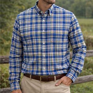 Chaps Men's Plaid Long Sleeved Shirt